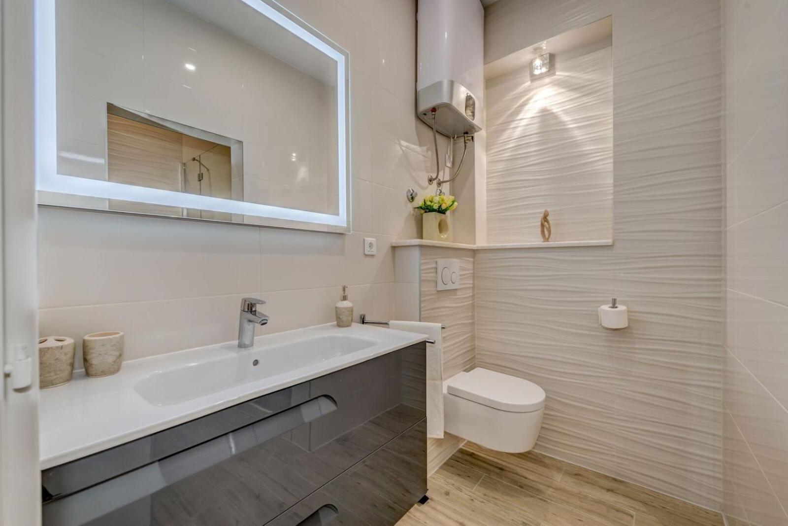 Royal Theatre Apartment Сплит Екстериор снимка