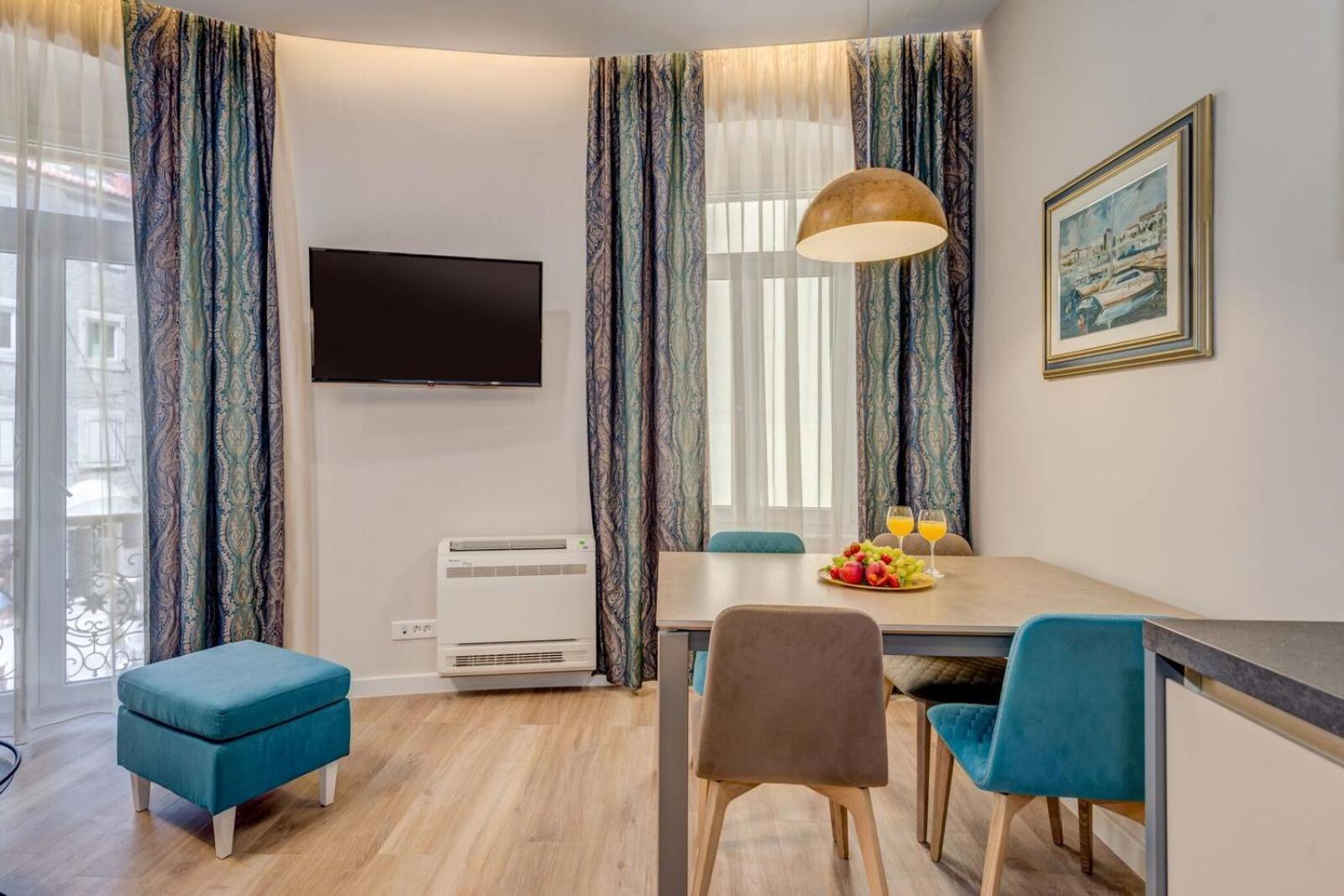 Royal Theatre Apartment Сплит Екстериор снимка