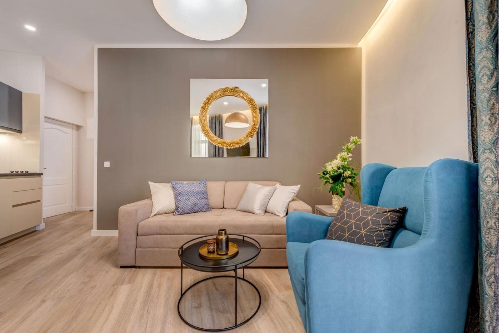 Royal Theatre Apartment Сплит Екстериор снимка